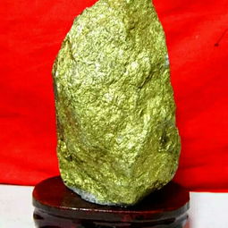 天然金矿石原石摆件 融合自然之韵与风水之道的艺术珍品